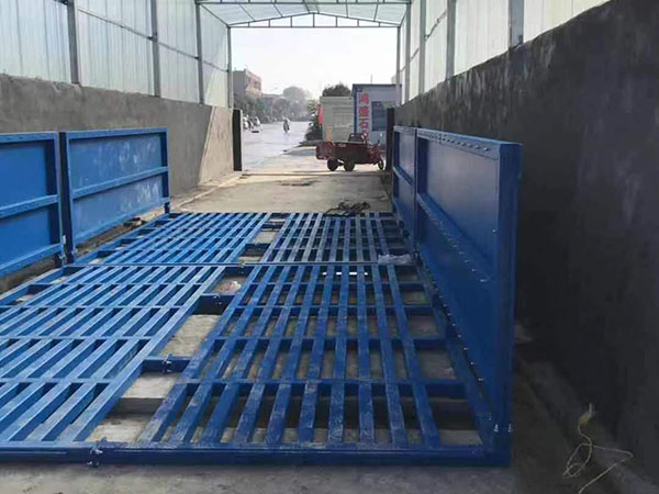 半車洗車機